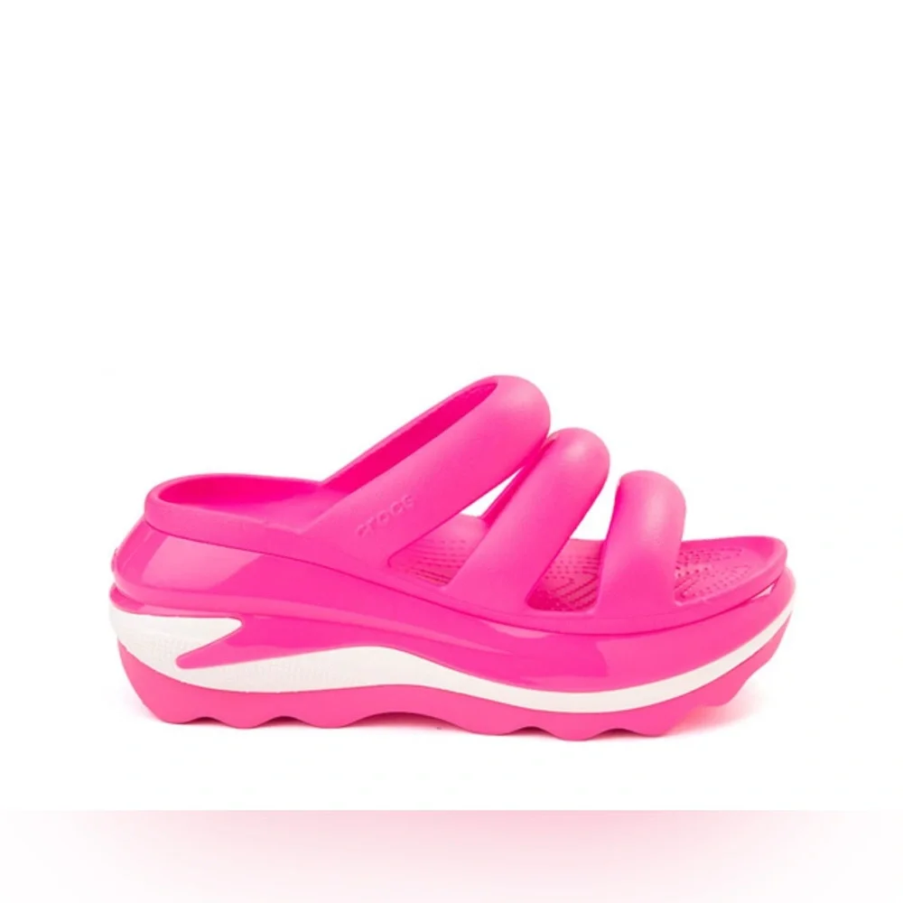 NWT Awesome Crocs Mega Crush Triple
Strap Sandals - Picture 3 of 6